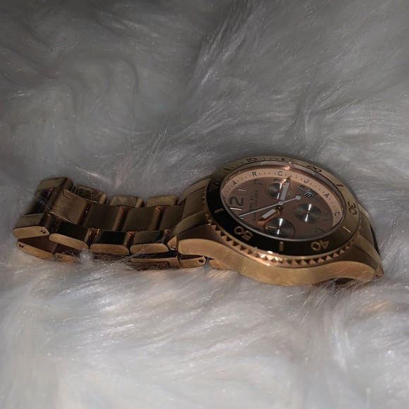 Marc Jacobs Chronograph Watch - Picture 6 of 7